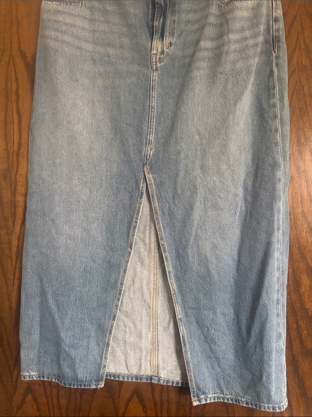 Old Navy Women's Light Blue Denim Maxi Skirt with Front Slit Size 14